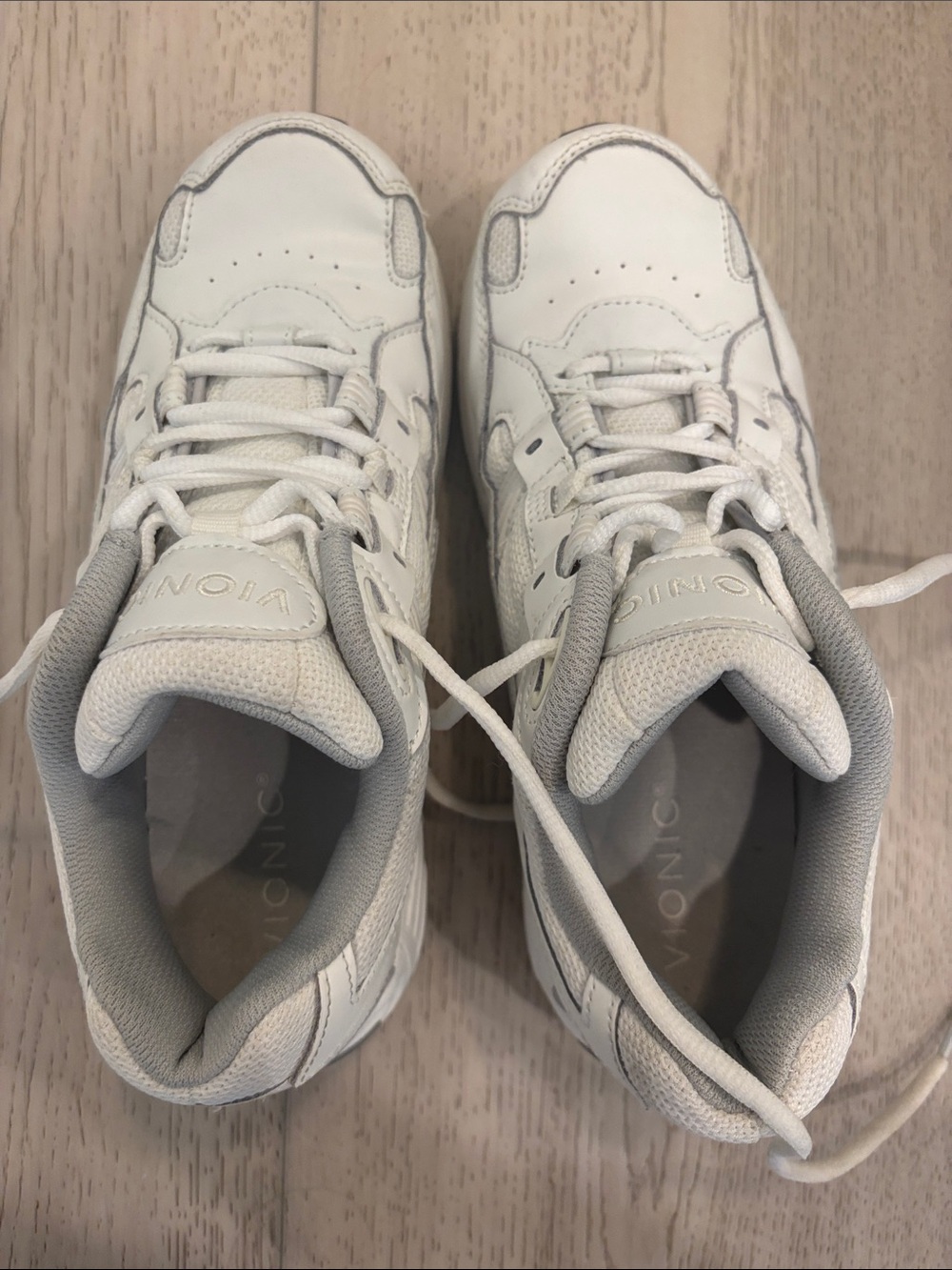 Vionic women’s White and Light Gray Athletic Sneakers